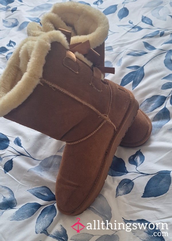 Hug Boots
