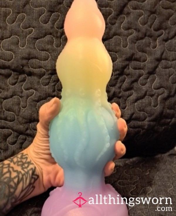 Huge 3 Balled Monster Di**o