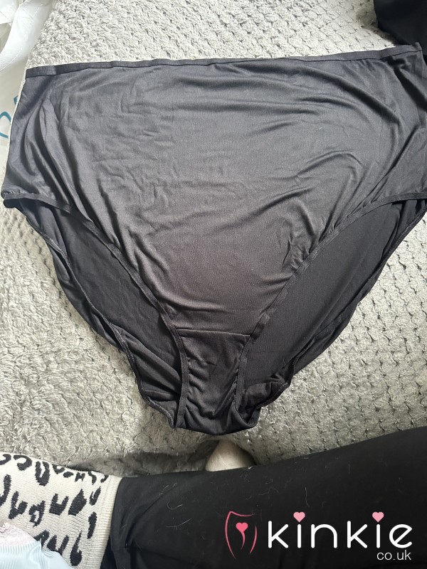 Huge Black Full Back Panties 😈