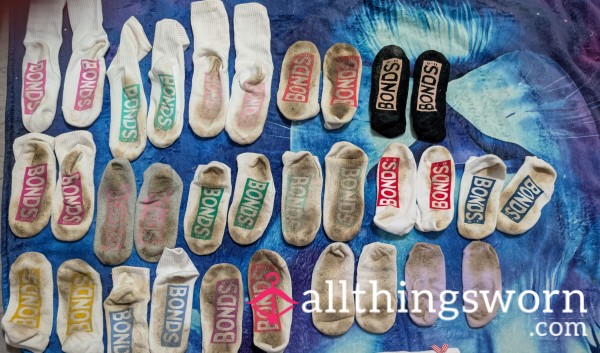 HUGE BUNDLE 16 PAIRS BONDS BUNDLE IT Get You Hot And Heavy Hehe You Know You Wanna Smell The Rainbow 🌈🤢🌈 Unfortunately Express Postage Isn't Included In The Price 🌈 Definitely Worth It To Ad 