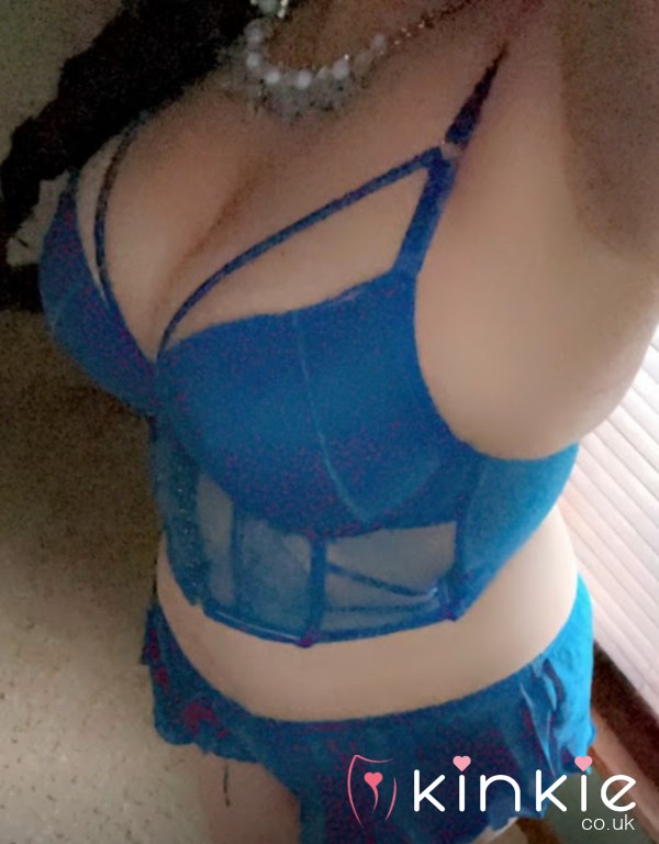 Huge Pile Of Pics And Videos