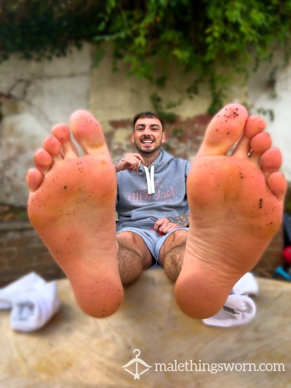 Hypnotise Yourself With My Soles