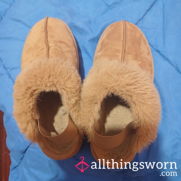 I Am Selling Slippers