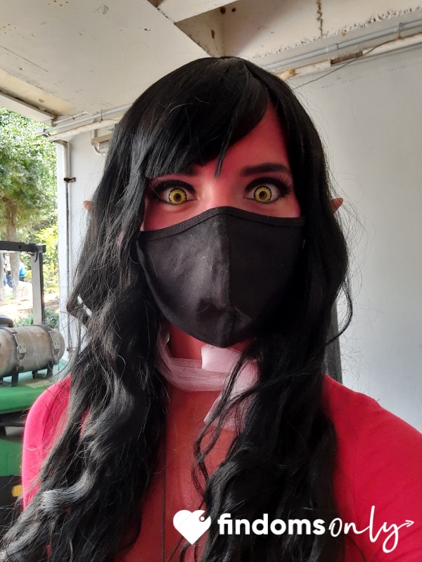 I Cosplay, You Pay