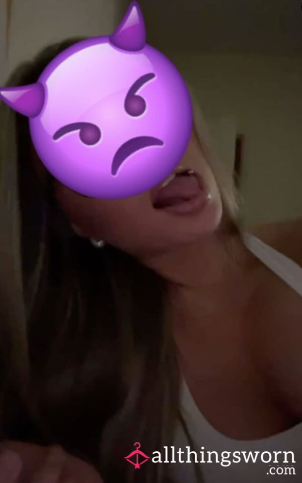 I Give My Uni Friend A Secret Bl** Job X
