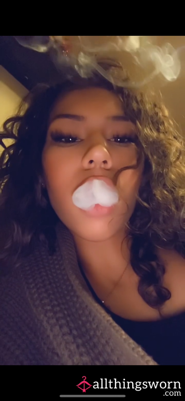 I Look So Pretty When I Puff 💨🩶