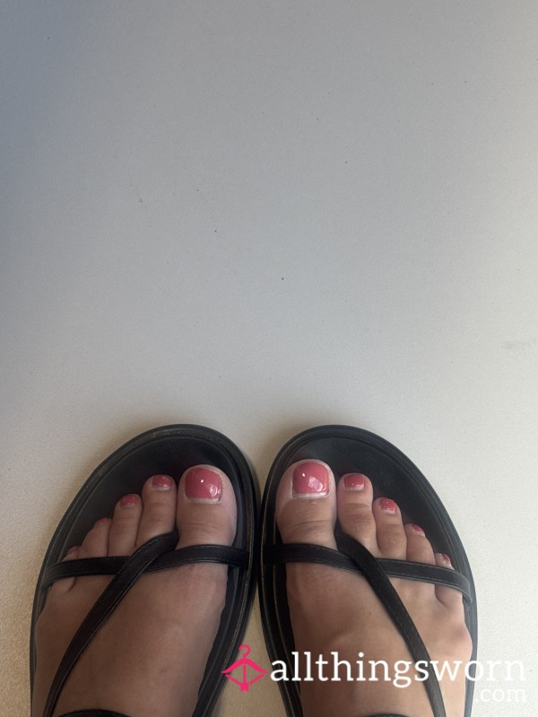 I Need A Pedicure 🦶🏼