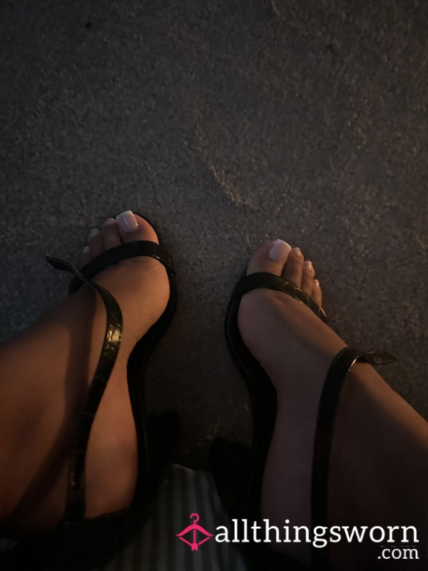 If I Told You What I’m Not Wearing Right Now… Would You Behave Or Make It Worse?