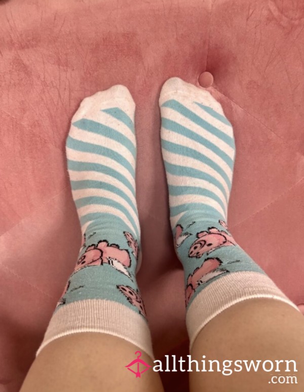 IF PIGS COULD FLY SOCKS