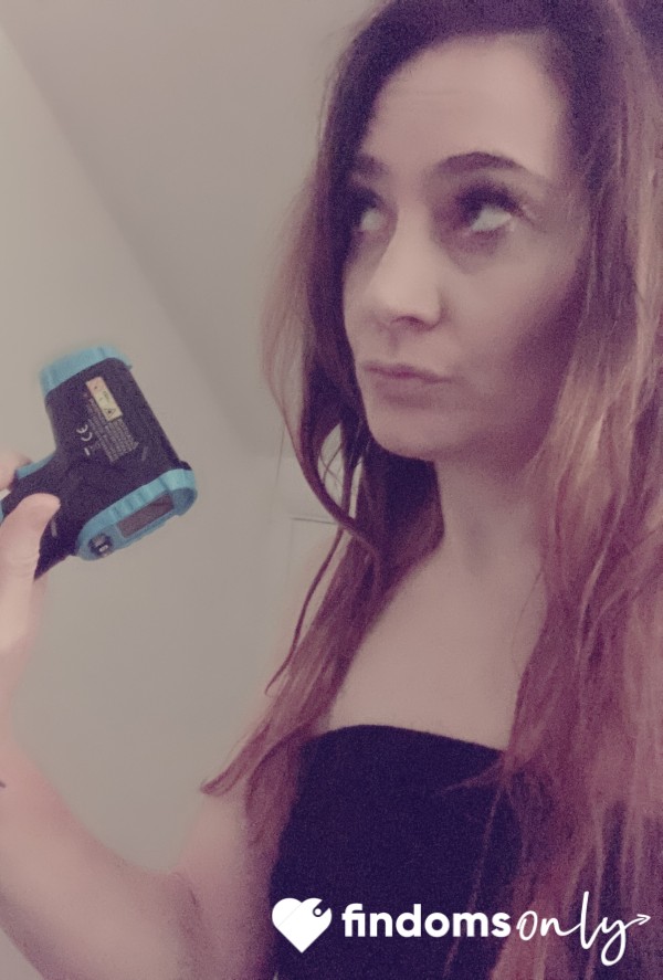 IF THIS IS YOUR KINK I WILL DO A LIVE- AND YES IT IS A WEAPON I BOUGHT WITH MY KC'S!