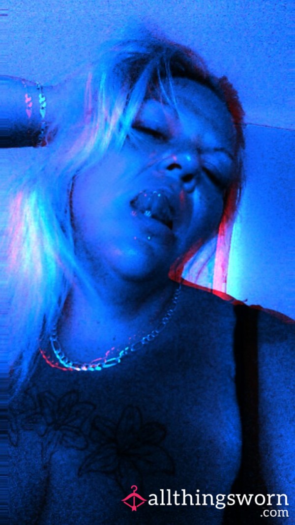 If You Like BBWs Who Do Things For Your Fetishes. Let Me Know