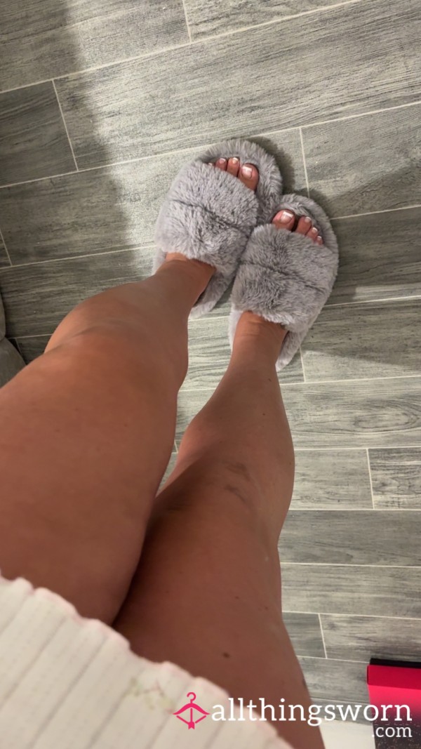 Ignore Foot Worship