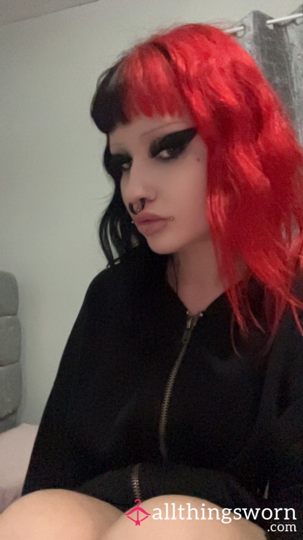 I'll Be Your S**y Goth Gf For A Day🖤