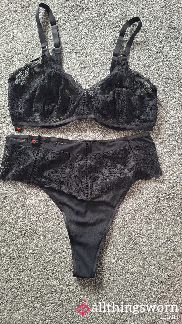 Imagine This On Your Body 😍 Pure Lace 😍