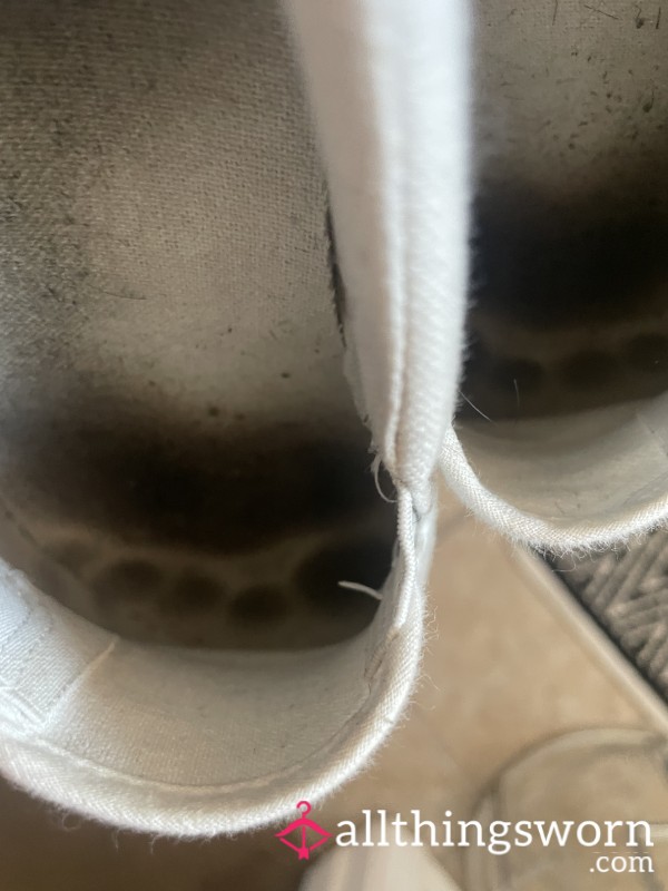 Imprinted White Slide On Shoes
