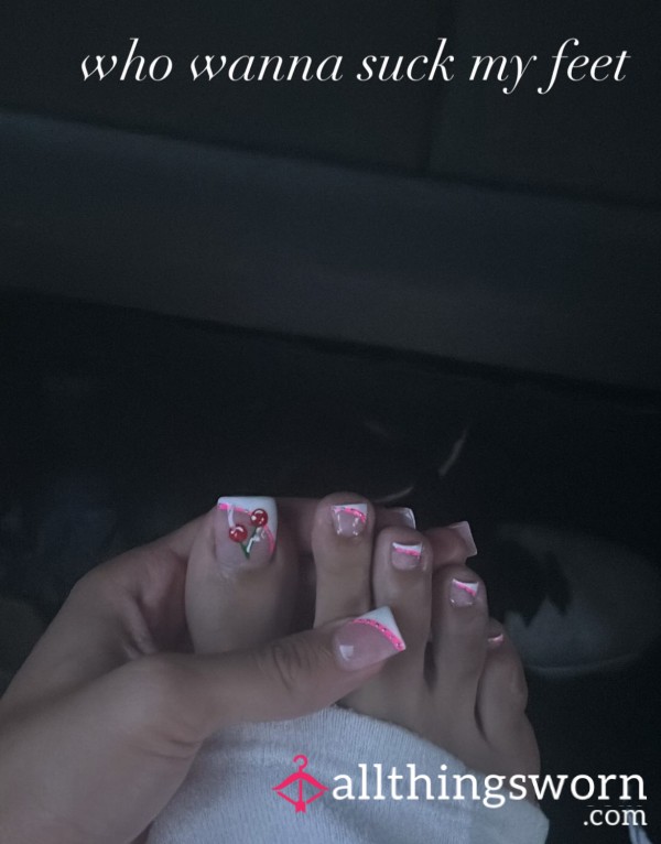 In The Mood To Suck Feet?