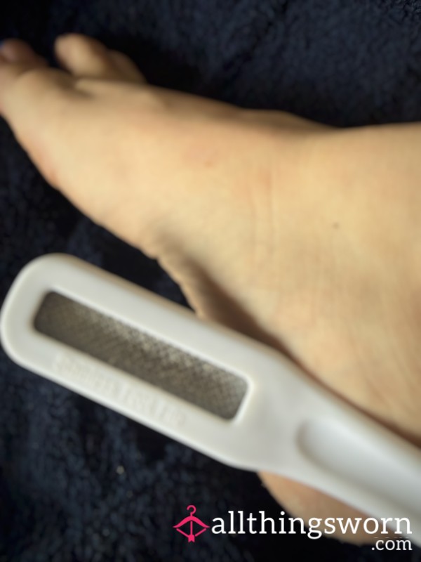 🦶 Instant Content Buy – Dry Skin Removal Foot Video 🦶