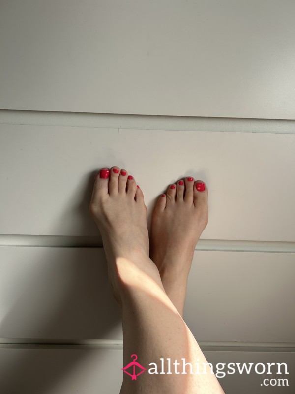 💖 Instant Feet Pics – Pretty Pink Toes Just For You 💖