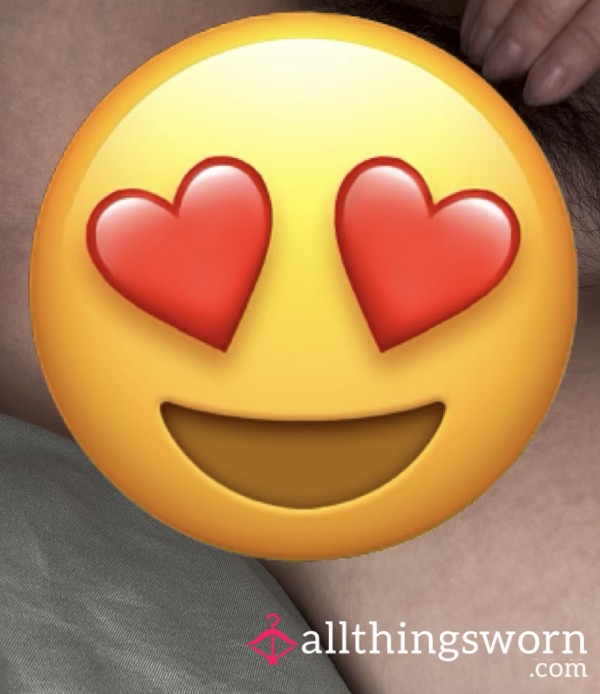 Intimate Pu**y Play With Talking