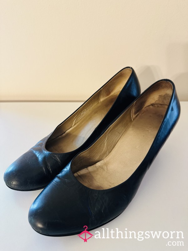 Intimately-loved Work Heels - Asian Flight Attendant ✈️