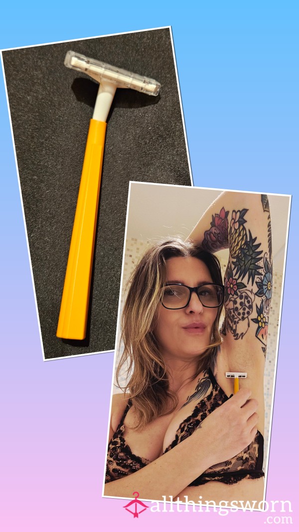 Intimately Used Razors 💋