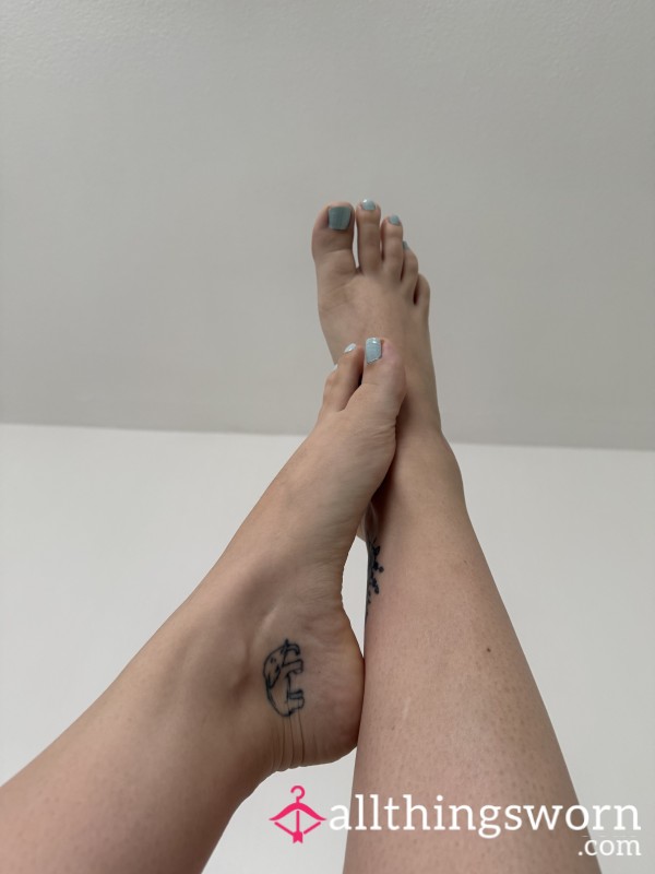 Introducing My Feet