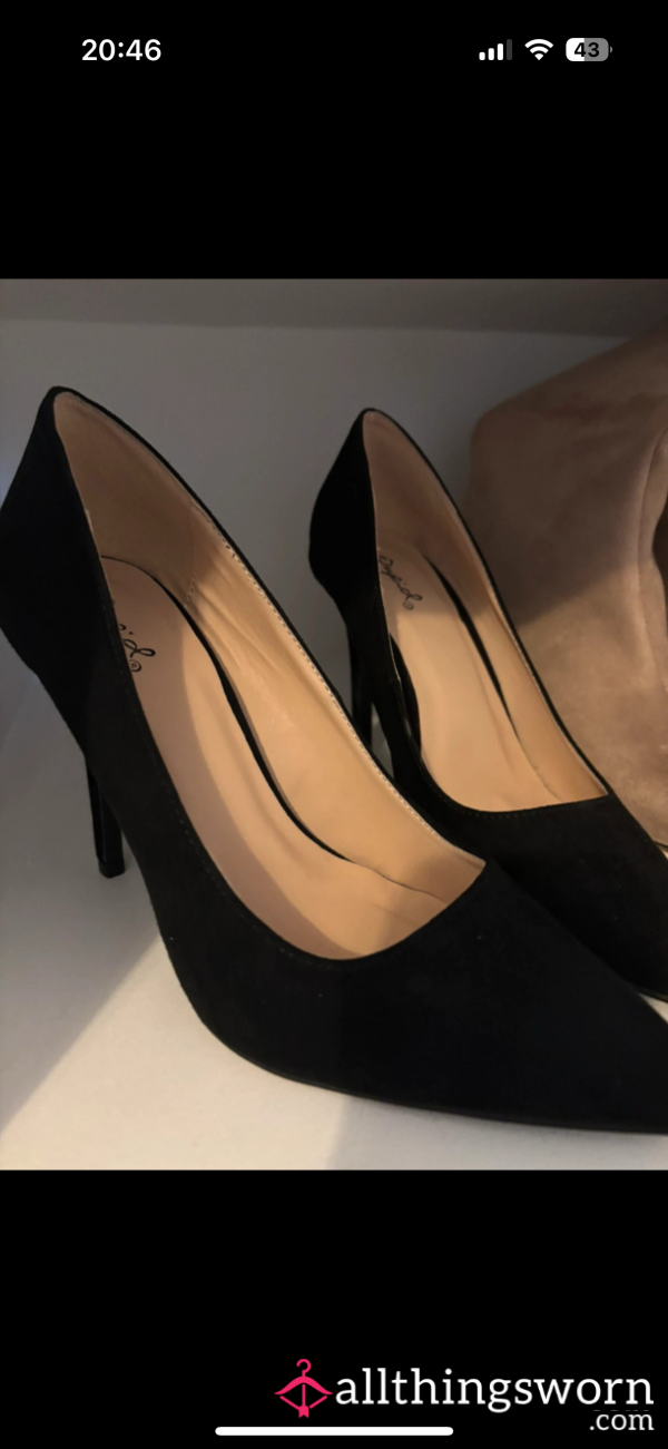 👠👠👠