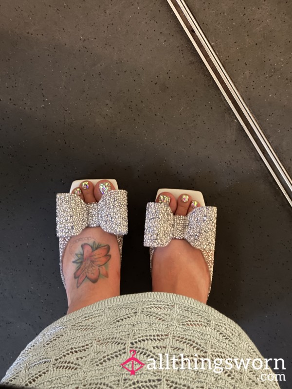 🦶 🦶 🦶
