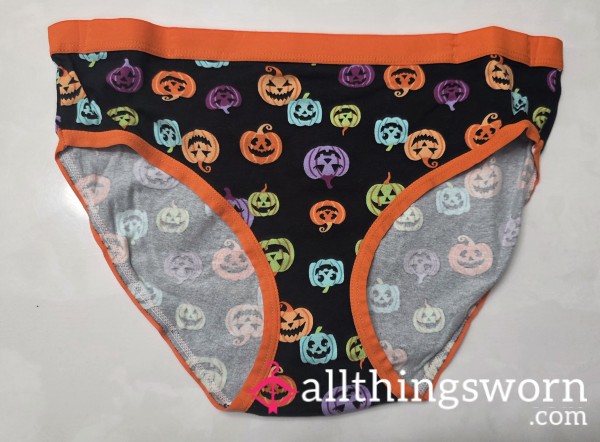 IT'S FRICKEN PUMPKINS!🎃