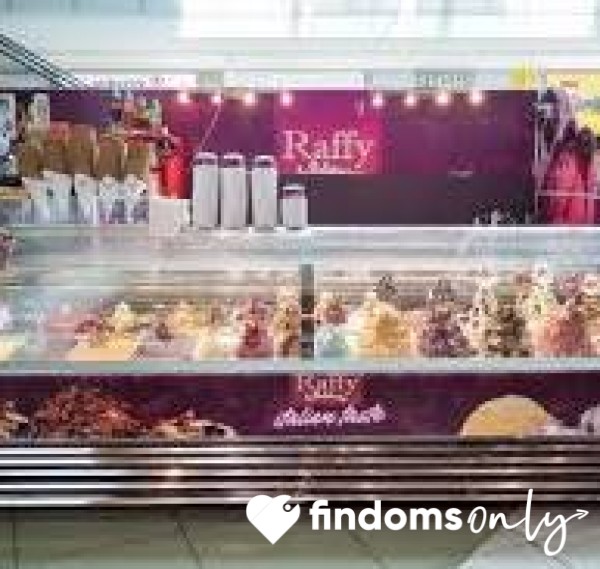 It,s Gelato Time. Raffy For Me, Please. Single Taste, A Lot Of Mmmm...