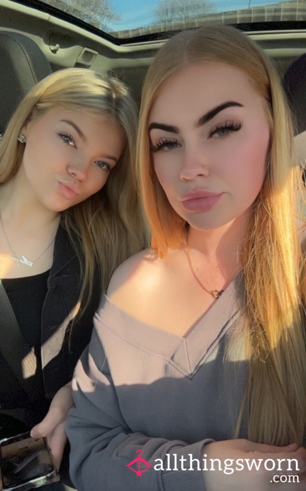Jade Touches My 🍒🫣