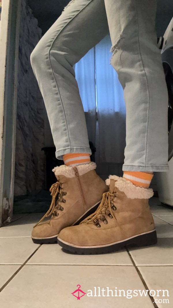 JBU Fur Boots!