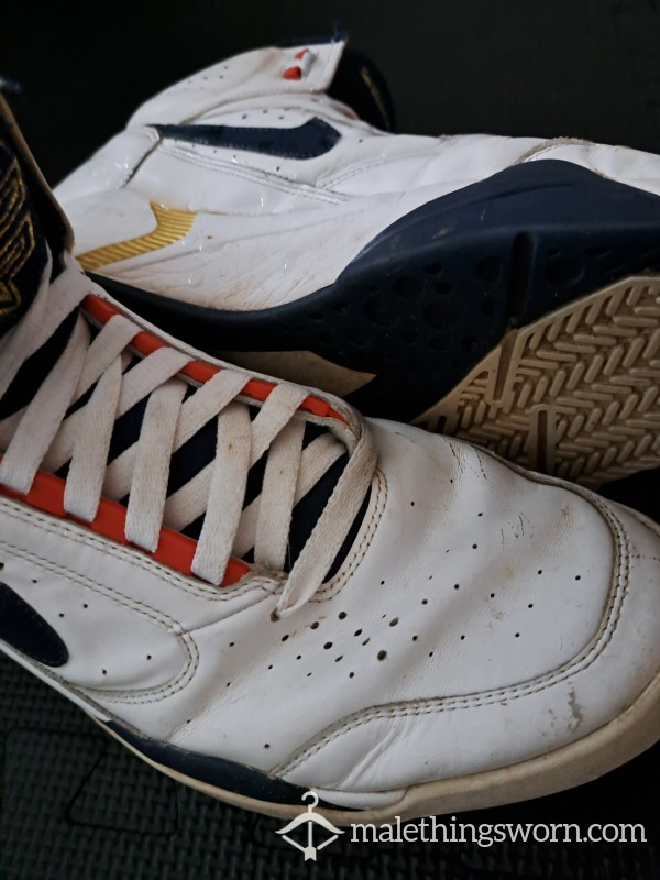 Jerking Off Session With C*m Loaded Sneaker