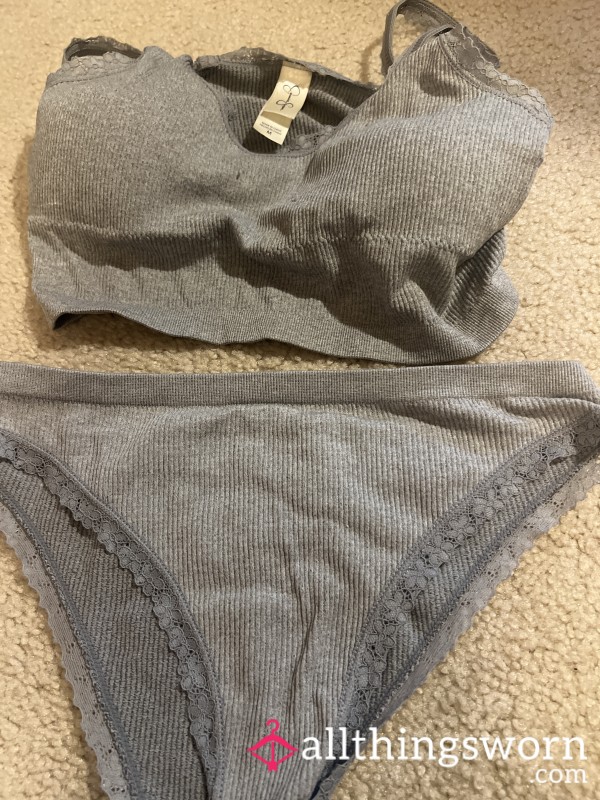 Jessica Simpson Set