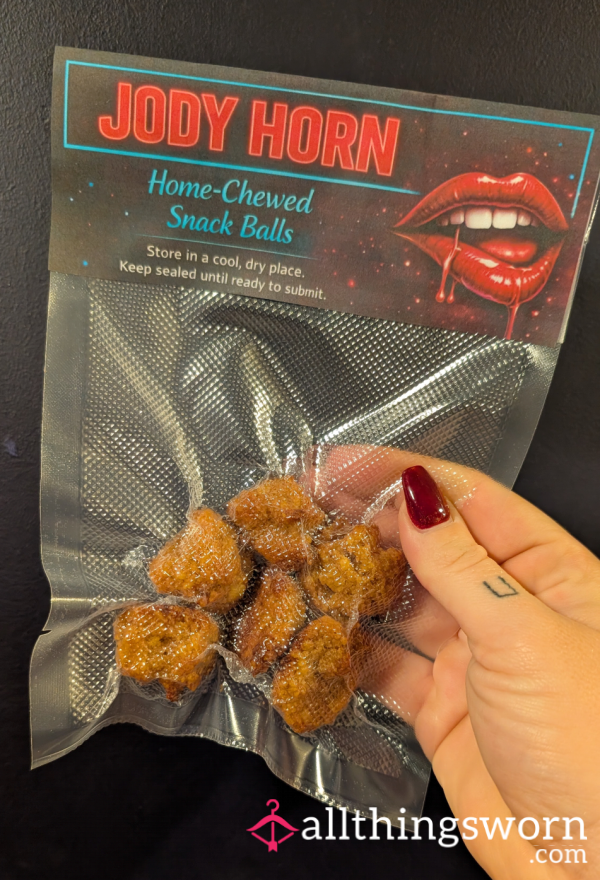 Jody Horn Home Chewed Snack Balls