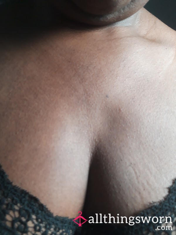Jolis Seins Noirs