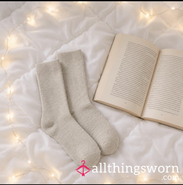 🧦 Joyspun 100% Cotton Cream Crew Socks — $35 🧦