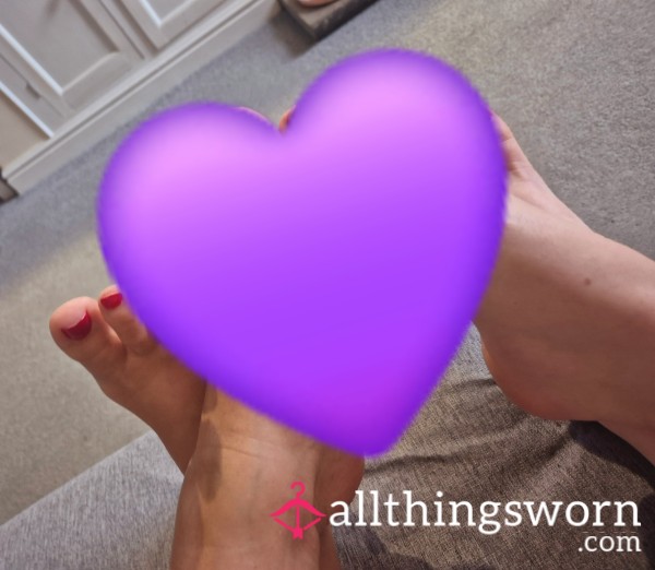 Just 2 Girls And Their Juicy Pink Feet💋🦶