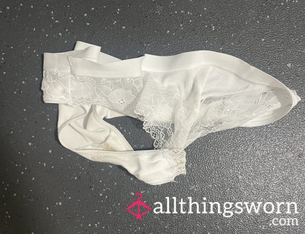 Just Dropped 🥵 Literally 😜