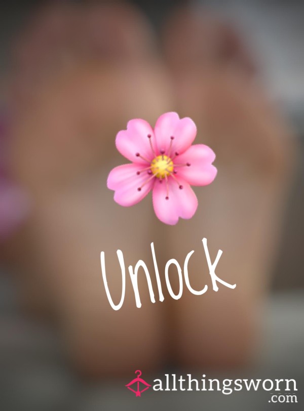 Just Me And My Bare Feet! 🤍