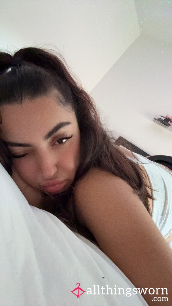 Just Me, Lazy And Flustered In Bed… Mother Nature’s Being Mean And Baby’s All Crampy 🥺 I Need Someone To Rub My Feet, Kiss My Tummy, And Play With My Hair Till I Melt… Be Gentle, Daddy 😘