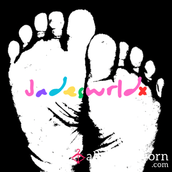 Vibram Toe Socks (24HRS) 💗🌎