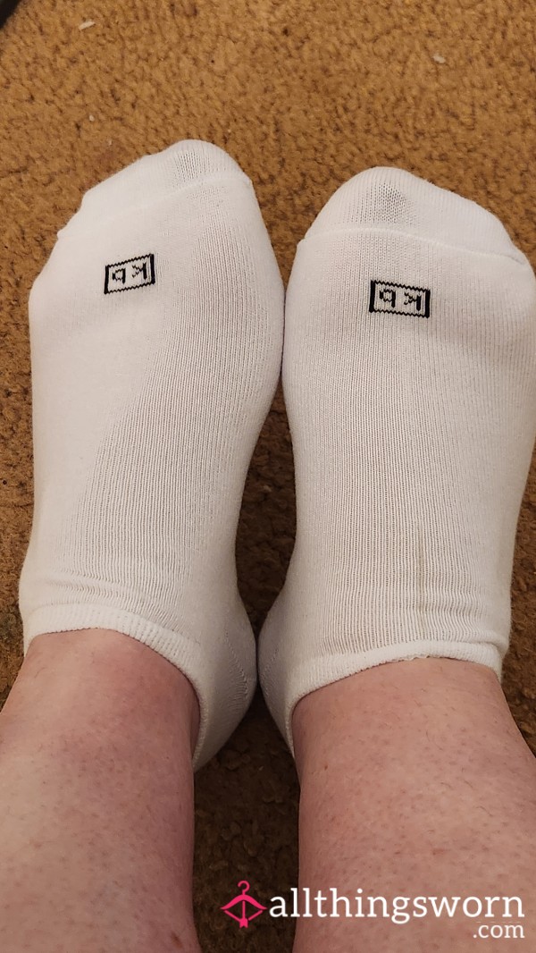 K B Ankle No Show Socks