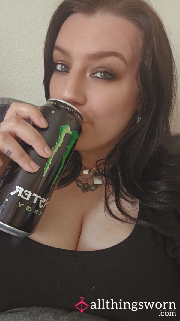 Keep This Goth Girl Hydrated 😈🖤