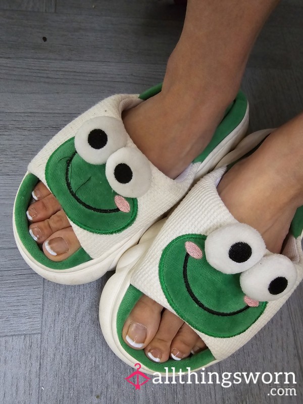 Keroppi Open Toe Slippers