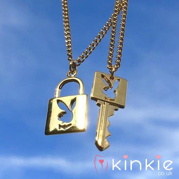 Key Holding 🗝️