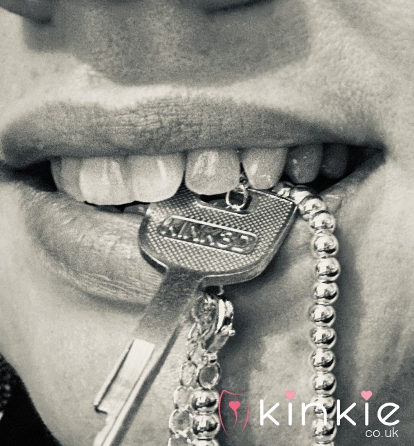 Key Holding 🔐⛓️