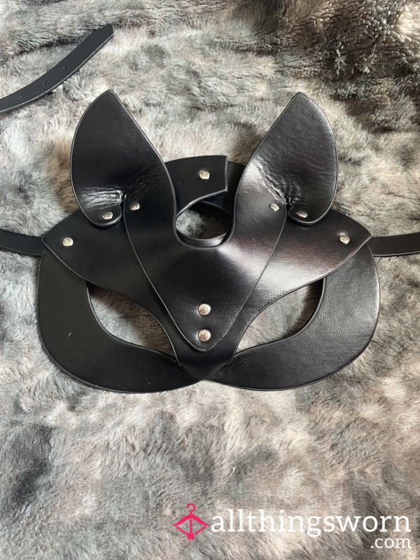 Kinky Mask