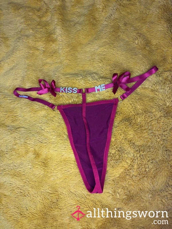 KISS ME THONG 💋✨