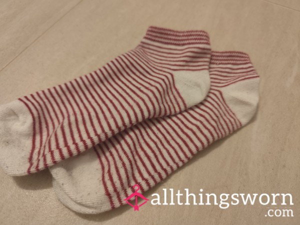 Kleine Süße Rot Gestreifte Socken